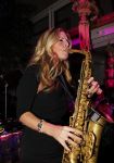 Amsterdam 6 november 2010
12 en een half jarig bestaan en presentatiie van het Buddha to Buddha boek in de supper club. Candy Dulfer met vriend
Peter Smulders bv