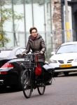 Amsterdam 1 november 2010
Carolien v d Berg op de fiets in Amsterdam
Peter Smulders bv