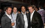 Amsterdam 6 november 2010
12 en een half jarig bestaan en presentatiie van het Buddha to Buddha boek in de supper club. Dennis Rugenbrecht met Edward en Edwin Smulders
Peter Smulders bv