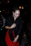 Amsterdam 7 november 2010
Doutzen Kroes en Dj Sunnery james zijn vandaag bij hotel the Dylan getrouwd.
Haar ouders familie en zussen waren natuurlijk aanwezig. De beveiliging van het hotel stelde zich belachelijk aan met paraplus. Doutzen kroes haar zus
Peter Smulders bv