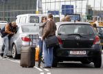 Schiphol 25 september 2010
Bea Bennet brengt Hans Breukhoven naar Schiphol.
Peter Smulders bv