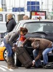 Schiphol 25 september 2010
Bea Bennet brengt Hans Breukhoven naar Schiphol.
Peter Smulders bv