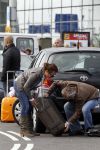 Schiphol 25 september 2010
Bea Bennet brengt Hans Breukhoven naar Schiphol.
Peter Smulders bv