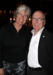 Hoorn 1 november 2010
Premiere Je Anne in de schouwburg van Hoorn. Harry Slinger met vrouw en gehoorapparaat
Peter Smulders bv