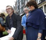 Amsterdam 1 november 2010
Presentatie van twee boeken van Jan Mulder bij cafe scheltema.
Peter Smulders bv