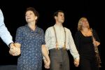 Hoorn 1 november 2010
Premiere musical Je Anne in de schouwburg van Hoorn. De hoofdrollen worden oa gwespeeld door Abke Bruins Thom Hoffman Levi v Kempen Marloes v d Heuvel Sanne Bosman Frans Maas Annemarie Maas en Mark v d Laan
Peter Smulders bv