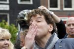Amsterdam 5 november 2010
Onthulling beeld Jan en Mien Froger op de elandsgracht op de 50e verjaardag van hun zoon Rene Froger. Aanwezig waren oa Rene Natasja Didier Maxim Danny Natasja en Charly Froger . Dominique Grant heeft het beeld gemaakt.
Peter Smulders bv