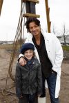 Amsterdam 4 november 2010
Rick Engelkes en Kruimeltje ( Joes Brauers) slaan de eerste paal voor het nieuwe pand van REP Rick Engelkes Productions.
Peter Smulders bv