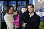 Amsterdam 25 oktober 2010
Presentatie van de ice watch in de ice bar. Tim Akkerman met vrouw en kinderen
Peter Smulders bv