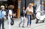 Amsterdam 19 juli 2011
Angela v Hulten met haar zoons Ruben en Justin.
Peter Smulders bv