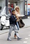 Amsterdam 19 juli 2011
Angela v Hulten met haar zoons Ruben en Justin.
Peter Smulders bv