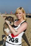 Scheveningen 2 oktober 2011
Bridget Maasland organiseert de dogwalk op het strand van Scheveningen.
Peter Smulders bv
