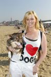 Scheveningen 2 oktober 2011
Bridget Maasland organiseert de dogwalk op het strand van Scheveningen.
Peter Smulders bv