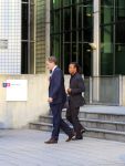 Amsterdam 3 oktober 2011
Edgar Davids verlaat de rechtbank na zaak met zijn ex Gladys Celosse met zijn advocaat
Peter Smulders bv