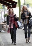 Amsterdam 26 oktober 2011
Monique Moon Matthijsen en Ellemieke Vermolen op de cornelis schuytstraat.
Peter Smulders bv