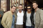 Amsterdam 1 oktober 2011
Presentatie leren jassen lijn va Eric Kuster van DNA bij oger. Charly Luske Waylon en Najib Amhali
Peter Smulders bv