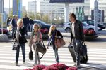 Schiphol 15 oktober 2011
Erik de Zwart met vrouw en kinderen op het vliegveld
Peter Smulders bv