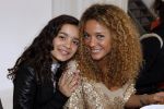 Amsterdam 9 oktober 2011
Lunch met bkende vrouwen van supertrash. Fajah Lourens met dochter
Peter Smulders bv
