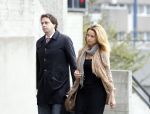 Amsterdam 3 oktober 2011
Gladys Celosse arriveert met haar advocaat Roberto Pennino bij de rechtbank
ivm zaak tegen haar ex Edgar Davids.
Peter Smulders bv