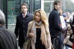 Amsterdam 3 oktober 2011
Gladys Celosse arriveert met haar advocaat Roberto Pennino bij de rechtbank
ivm zaak tegen haar ex Edgar Davids.
Peter Smulders bv