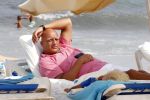 Ibiza 27 juli 2011
Herman den Blijker rust uit op het strandvan Coco Beach op ibiza.
Peter Smulders bv