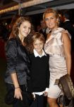 Amsterdam 10 oktober 2011
Premiere all stars 2 in Tuschinski. Jenny de Munk met kinderen
Peter Smulders bv