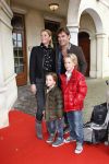 Kaatsheuvel, 9 Oktober 2011
Premiï¿½re van de musical Droomvlucht
Jeroen v d Boom met zijn vrouw en kinderen
Foto Peter smulders BV