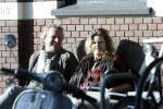 Amsterdam 17 oktober 2011
Judith Wiersema Heinsbroek met een kennis op terras.
Peter Smulders bv
