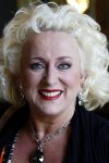 Amsterdam 24 oktober 2011
Presentatie borstbeeld Tineke Schouten in Carre. Karin Bloemen
Peter Smulders bv