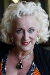 Amsterdam 24 oktober 2011
Presentatie borstbeeld Tineke Schouten in Carre. Karin Bloemen
Peter Smulders bv