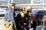 Schiphol 15 oktober 2011
Linda de Mol met kinderen Julian en Noah  en vriend Jeroen Rietbergen op schiphol.
Peter Smulders bv
