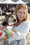 Scheveningen 2 oktober 2011
Bridget Maasland organiseert de dogwalk op het strand van Scheveningen. Loretta Schrijver met haar hond
Peter Smulders bv