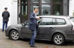 Den Haag 9 oktober 2011
Marc Rutte loopt van het catshuis naar zijn auto ( saab).
Peter Smulders bv