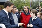Den haag 9 oktober 2011
Rally tbv zeldzame ziekte fonds die vanaf het catshuis vertrekt. Premier Marc Rutte geeft het startsein. Mark Rutte met jan Peter Balkenende
Peter Smulders bv