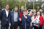 Den haag 9 oktober 2011
Rally tbv zeldzame ziekte fonds die vanaf het catshuis vertrekt. Premier Marc Rutte geeft het startsein. Mark Rutte met jan Peter Balkenende
Peter Smulders bv