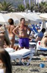 Ibiza 26 juli 2011
Wendy v Dijk met Erland Galjaard en Sem en Lizzy op het strand. Ook Martijn Amanda Bickel Jasmijn Achilles en Michelle Krabbe zijn aanwezig bij coco beach.
Peter Smulders bv