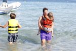 Ibiza 26 juli 2011
Wendy v Dijk met Erland Galjaard en Sem en Lizzy op het strand. Ook Martijn Amanda Bickel Jasmijn Achilles en Michelle Krabbe zijn aanwezig bij coco beach.
Peter Smulders bv