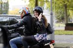 Amsterdam 26 oktober 2011
Melody Klaver bij vriend achter op de motor.
Peter Smulders bv
