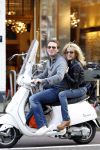 Amsterdam 4 oktober 2011
Patricia Paay en vriend Nicky v Dam op vespa scooter.
Peter Smulders bv
