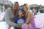 Ibiza 24 juli 2011
Ruud en Estelle Gullit met zoon Maxim op ibiza.
Peter Smulders bv