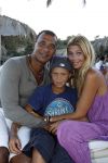 Ibiza 24 juli 2011
Ruuud Estelle en Maxim Gullit op vakantie op ibiza.
Peter Smulders bv