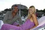 Ibiza 24 juli 2011
Ruuud Estelle en Maxim Gullit op vakantie op ibiza.
Peter Smulders bv