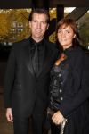 Amsterdam 29 oktober 2011
JFK Gala in het okura hotel. Sven Hissink met vrouw
Peter Smulders bv
