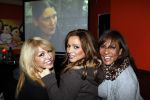 Amsterdam 20 oktober 2011
De diva s draaien door op tv wordt bekeken door Patricia Paay Patty Brard en Tatjana.
Peter Smulders bv
