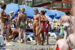 Ibiza 26 juli 2011
Wendy v Dijk met Erland Galjaard en Sem en Lizzy op het strand. Ook Martijn Amanda Bickel Jasmijn Achilles en Michelle Krabbe zijn aanwezig bij coco beach.
Peter Smulders bv