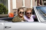 Amsterdam 20 augustus 2011
Wesly Bronkhorst met zijn vriendin Renee Gunning in Mercedes cabrio.
Peter Smulders bv