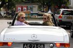 Amsterdam 20 augustus 2011
Wesly Bronkhorst met zijn vriendin Renee Gunning in Mercedes cabrio.
Peter Smulders bv