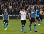 Eindhoven,4 November 2011
Uefa Europa League wedstrijd PSV-Hapoel Tel-Aviv FC, eindstand 3-3
Een teleurgestelde Wilfred Bouma en Kevin Strootman
Foto Junior Smulders