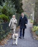 Blaricum 18 november 2012
Anita Meyer met haar vriend aan het wandelen met de hond.
Peter Smulders bv