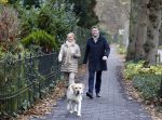 Blaricum 18 november 2012
Anita Meyer met haar vriend aan het wandelen met de hond.
Peter Smulders bv